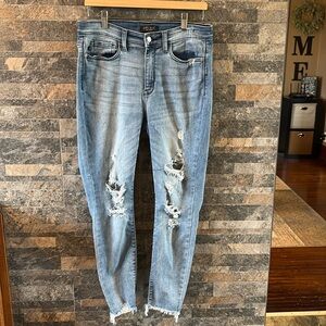 Judy Blue Skinny Fit Distressed Stretch Jeans Size 11/30 Raw Hem